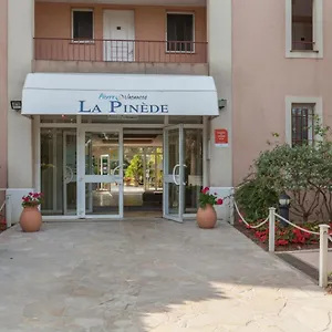 3* Aparthotel Pierre & La Pinede